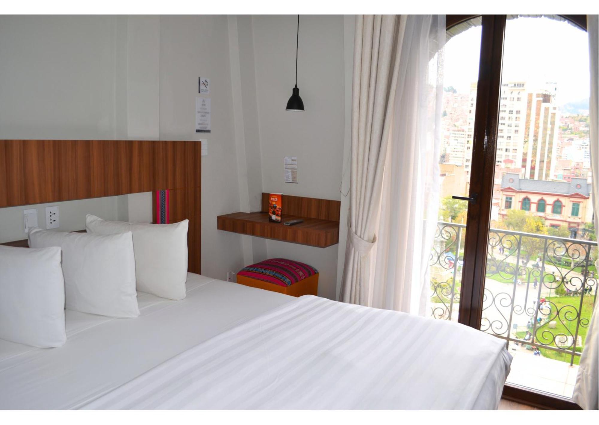 Altus Express Hotel 라파스 외부 사진
