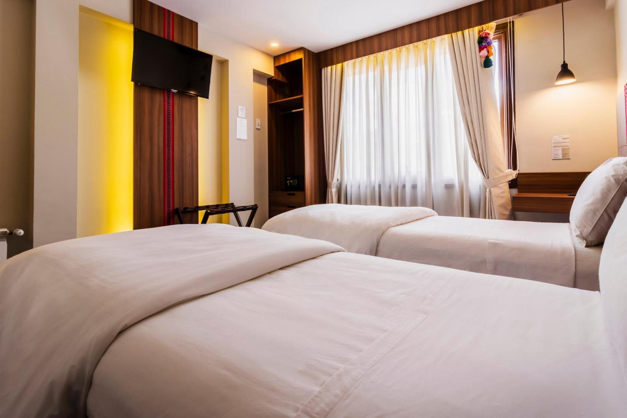 Altus Express Hotel 라파스 외부 사진